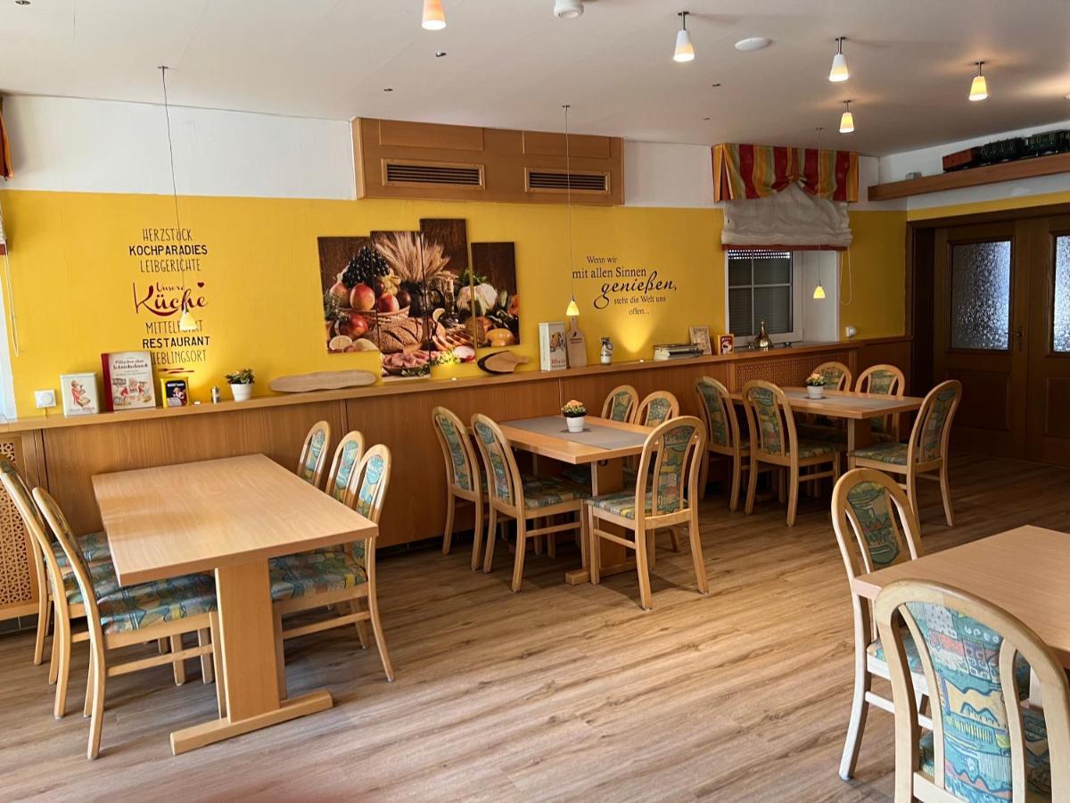 Hotel Restaurant Buergerstuben Алтенщад Екстериор снимка